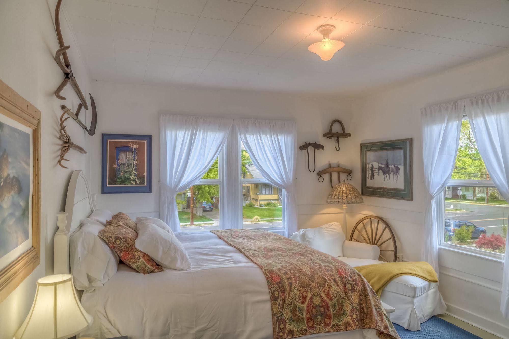 Crooked River Inn Prineville Buitenkant foto